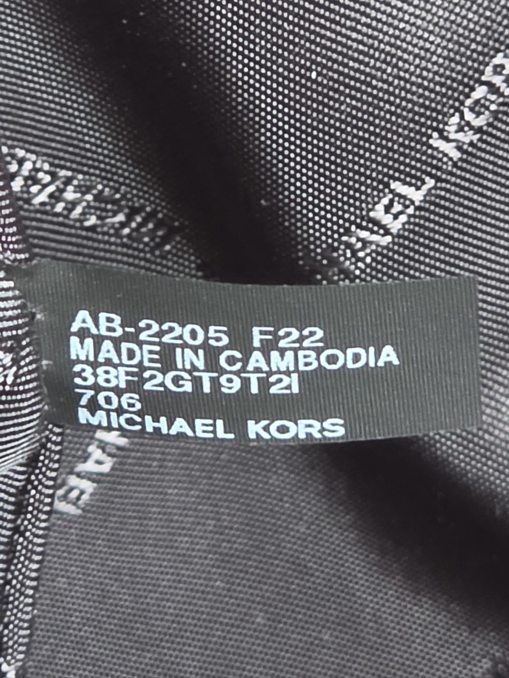 Michael Kors Jet Set Medium Tote SET - Picture 6 of 11